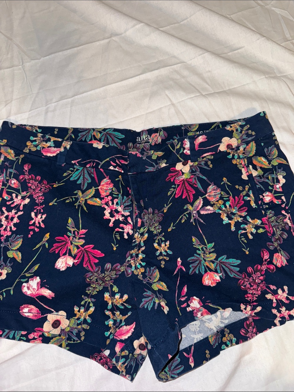 Women’s Floral Navy Stretch Shorts